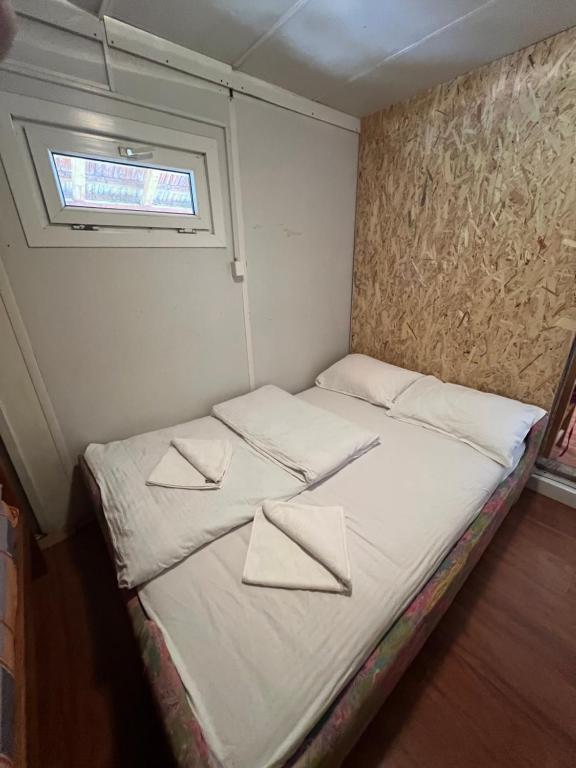 Postel nebo postele na pokoji v ubytování Vikendica Ubla