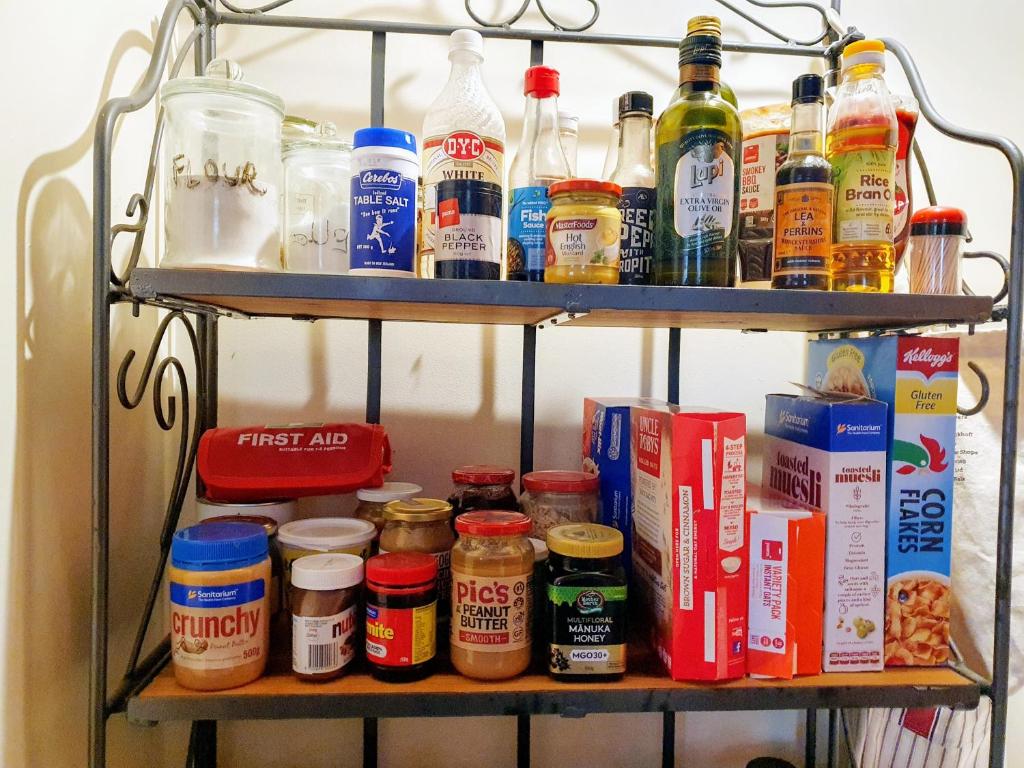 Bumblebee Cottage - Resim 34