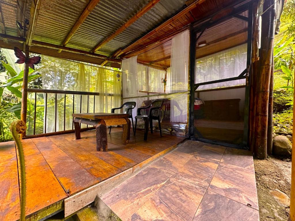 Balkón nebo terasa v ubytování Ecolodge El Puente