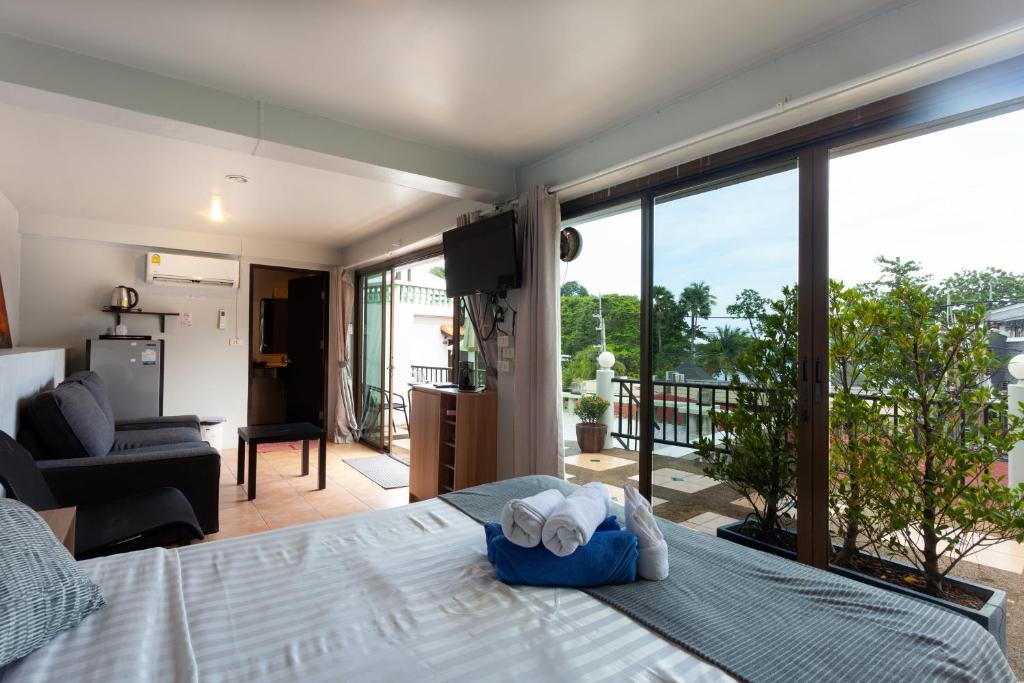 Two Chefs Inn - Resim 2