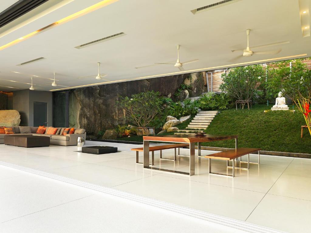 Zahrada ubytování Villa Amanzi Kamala by Elite Havens
