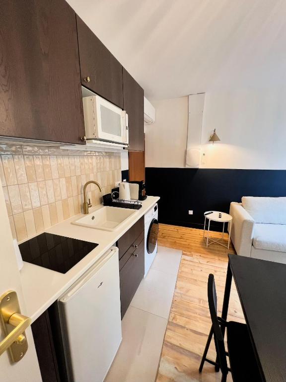 Pere Lachaise Apartment - Studio Apartment