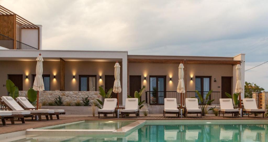 Bazén v ubytování Verano Afytos Hotel nebo v jeho okolí