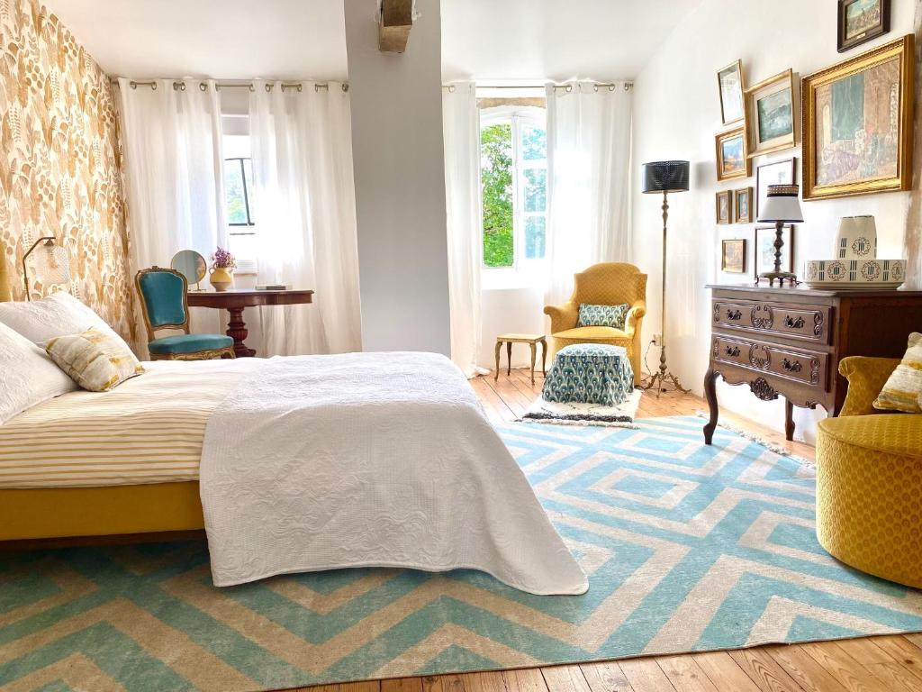 Château de Gouyas - Habitación Doble Con Baño Privado