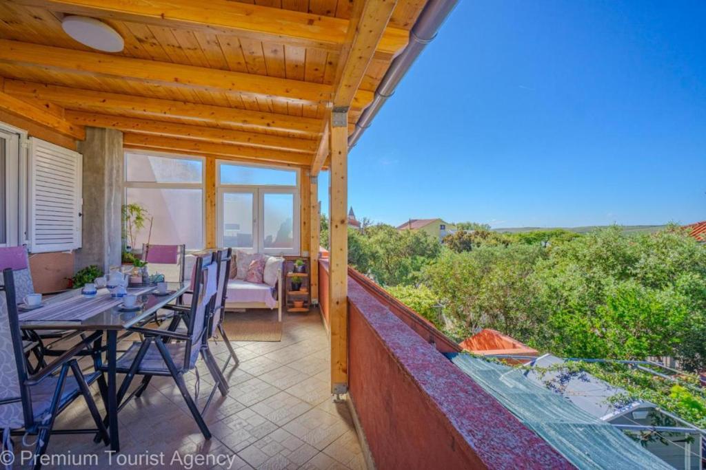 Balkon lub taras w obiekcie Sunset Apartment with Sea View
