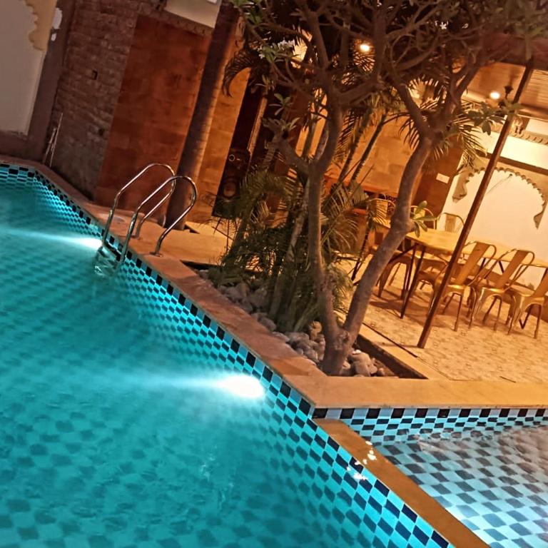 Πισίνα στο ή κοντά στο Peace paradise- 3BHK pvt pool luxurious villa