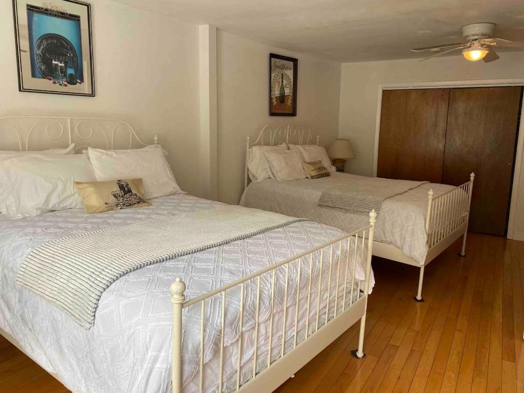 Letto o letti in una camera di The Champagne Suite 2