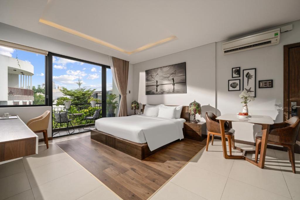 Suite Junior Có Ban Công