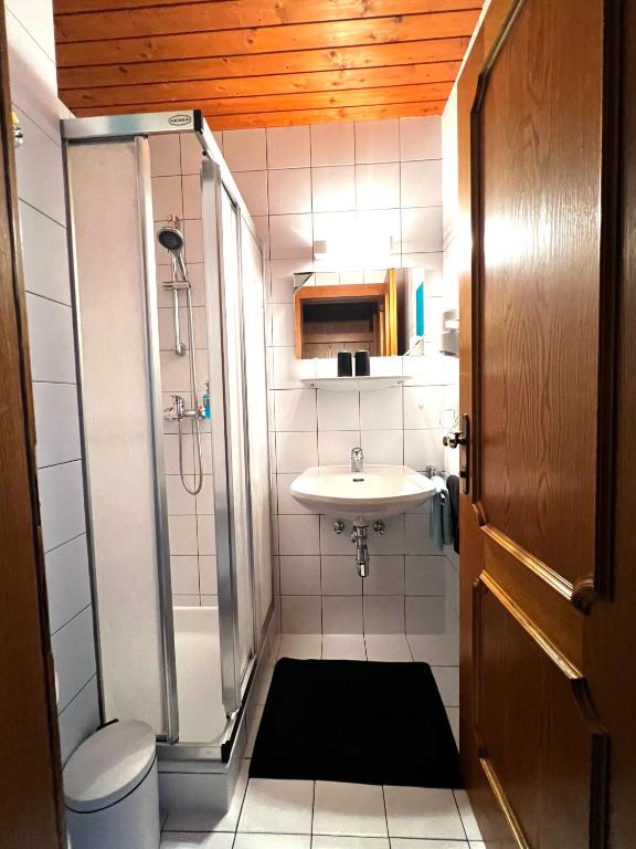 Koupelna v ubytování Frühstückspension-Appartementhaus Wasserer