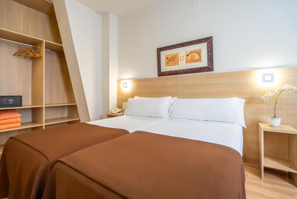 Hotel Glòries - Resim 31