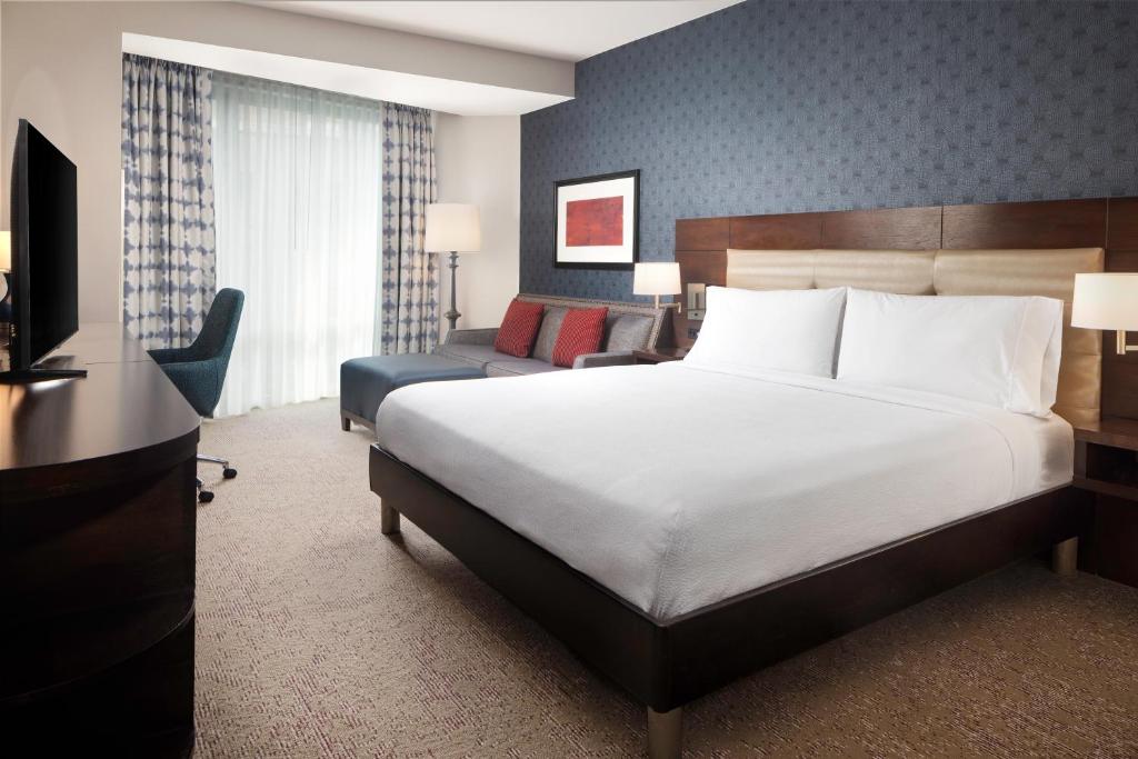 Hilton Garden Inn Washington DC/Georgetown Area photo