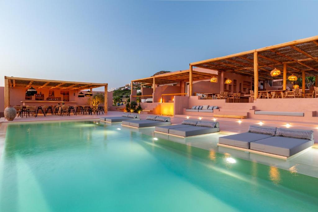 Akre Hotel - Designed for Adults - 2