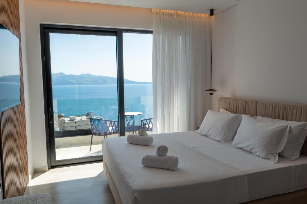 Postel nebo postele na pokoji v ubytování Litan Hotel