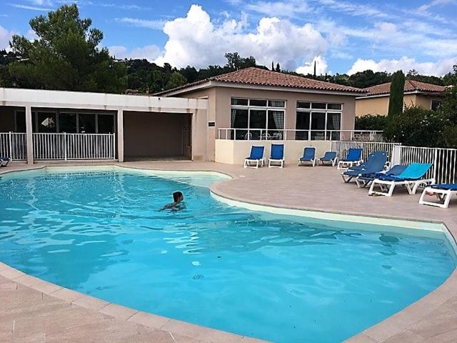 MAISON Lumineuse MONTAUROUX - Housity