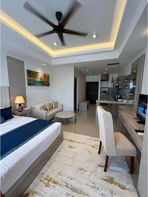 Negombo Ocean Breeze - Bliss on the Beach Luxury Apartments by Serendib Vacation - 4