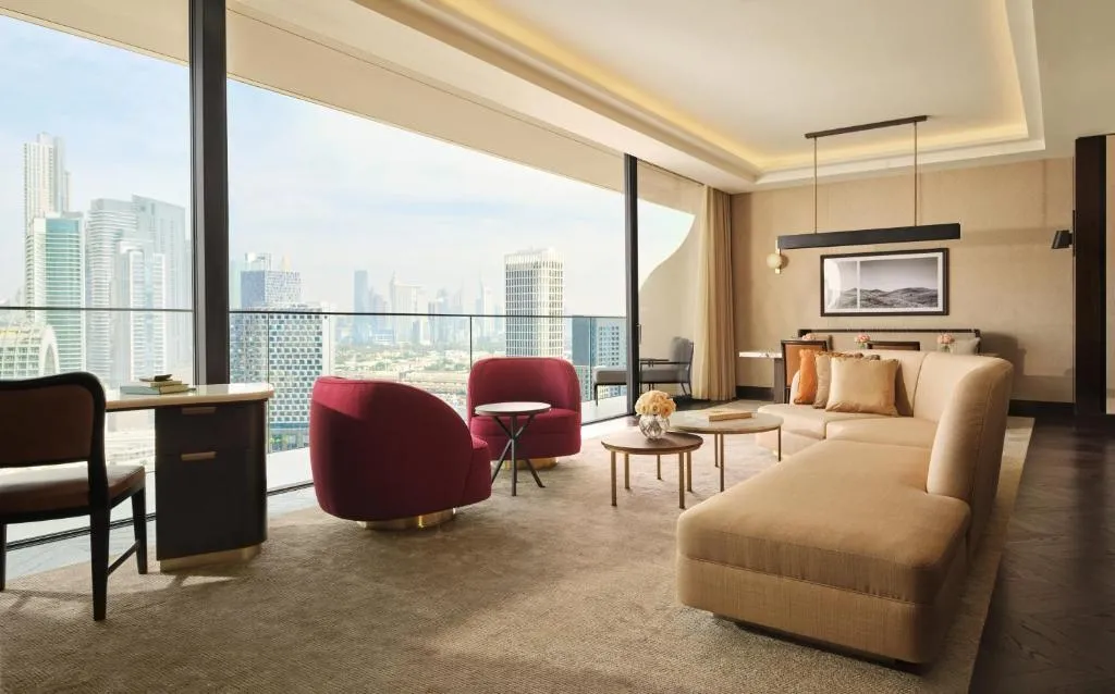 Lana Suite