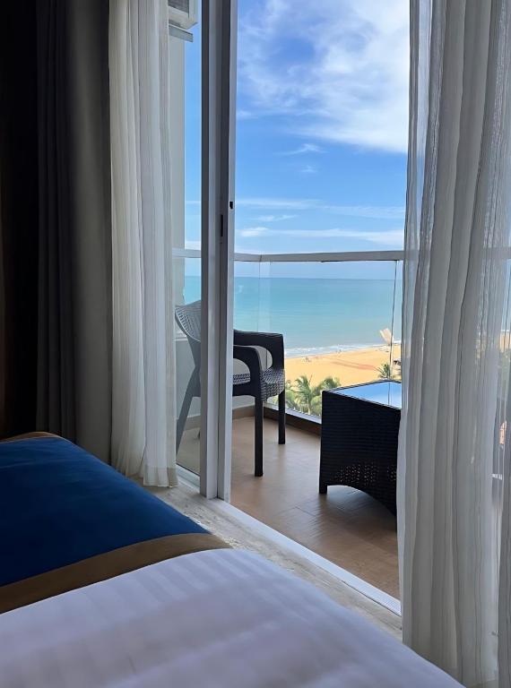 Negombo Ocean Breeze - Bliss on the Beach Luxury Apartments by Serendib Vacation - 18