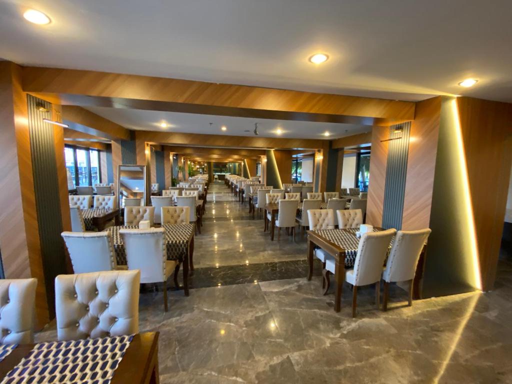 Posezení v ubytování Side Yeşilöz Hotel