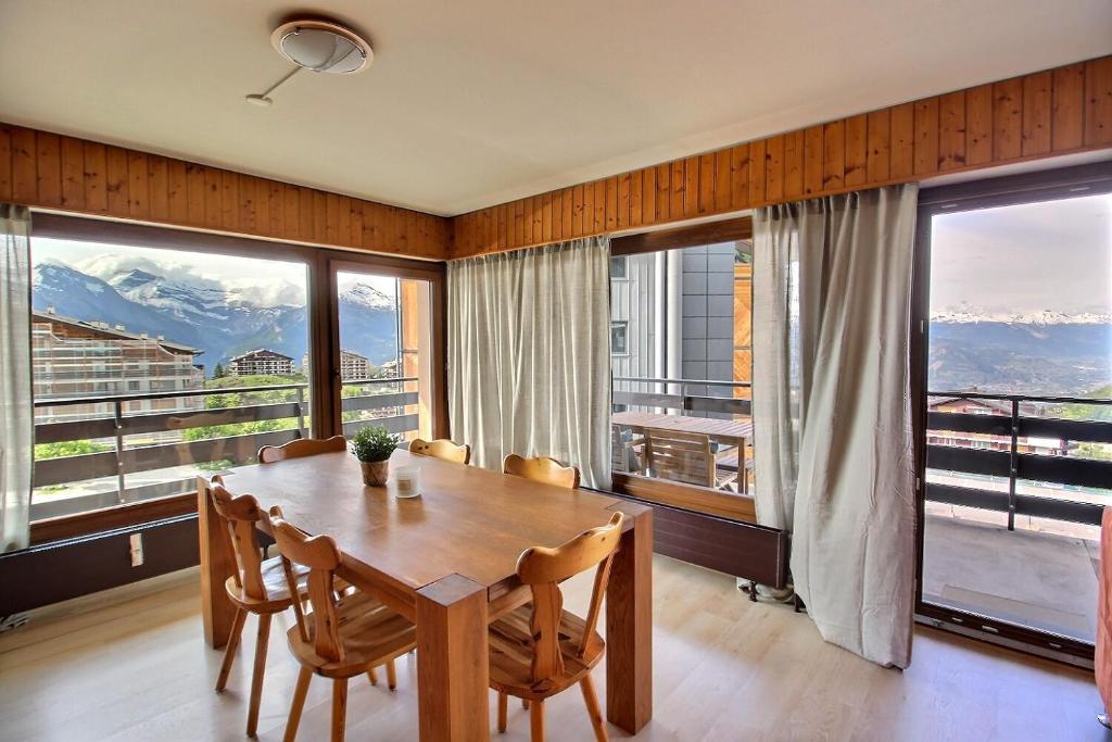 Γενική θέα στο βουνό ή θέα στο βουνό από  αυτό το διαμέρισμα