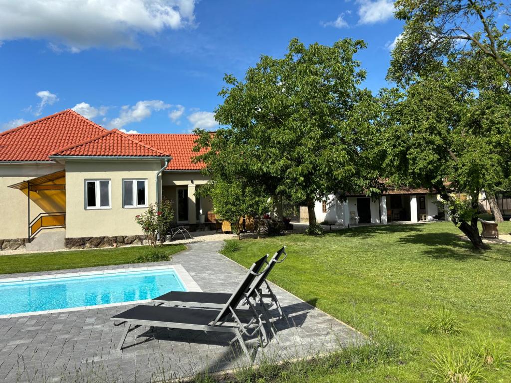 Tisza Love 3388 Poroszló, 28 Tavasz út kép - 1