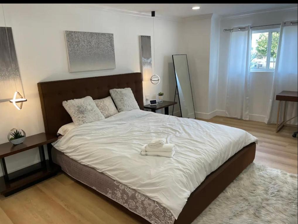 Ένα ή περισσότερα κρεβάτια σε δωμάτιο στο Habitación cama king, baño privado
