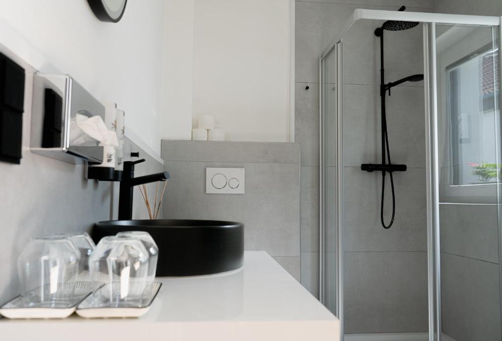 Koupelna v ubytování KRACHER Ferienhaus Landhaus No 1 - inklusive Pool
