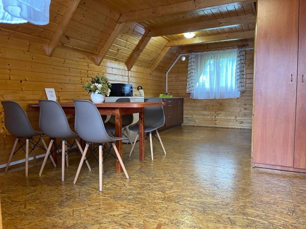Zdjęcie z galerii obiektu Domki letniskowe Ibiza w Dźwirzynie