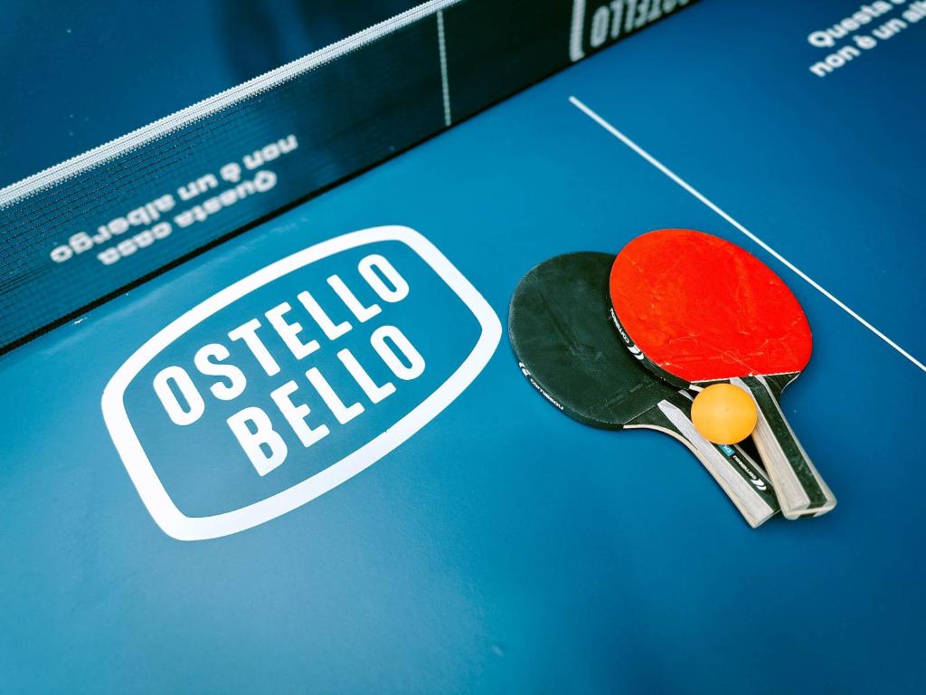 Tenis a/nebo squash v ubytování Ostello Bello Lake Como nebo okolí