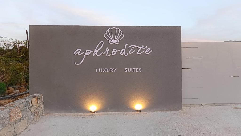 Fotografie z fotogalerie ubytování Aphrodite Luxury Suites with private heated pools ve městě Kos
