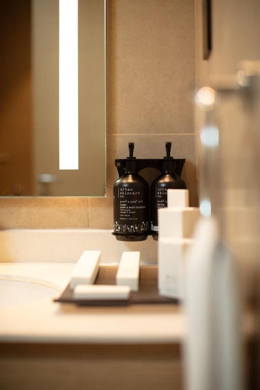 Holiday Inn & Suites - Dubai Science Park by IHG - Resim 14