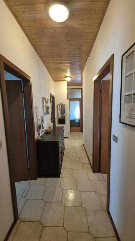Televízia a/alebo spoločenská miestnosť v ubytovaní Zocca Apartments