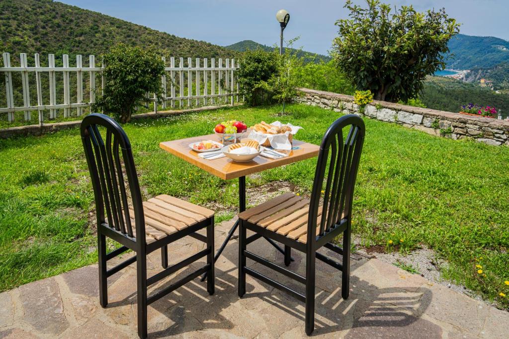 Nespecifikovaný výhled na hory nebo výhled na hory při pohledu z bed and breakfast