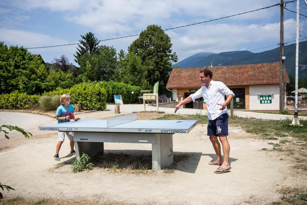 Hosté ubytování Huttopia Lac d'Aiguebelette