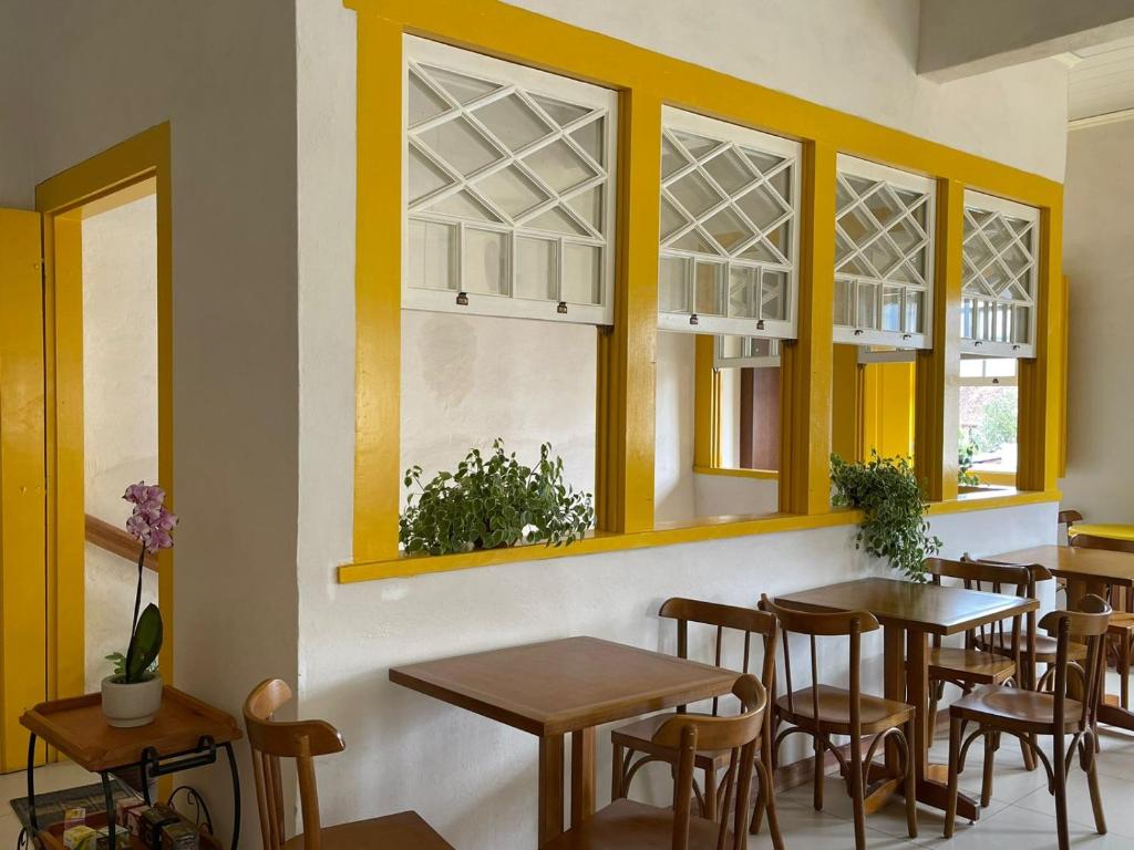 Restoranas ar kita vieta pavalgyti apgyvendinimo įstaigoje Pousada Fortaleza