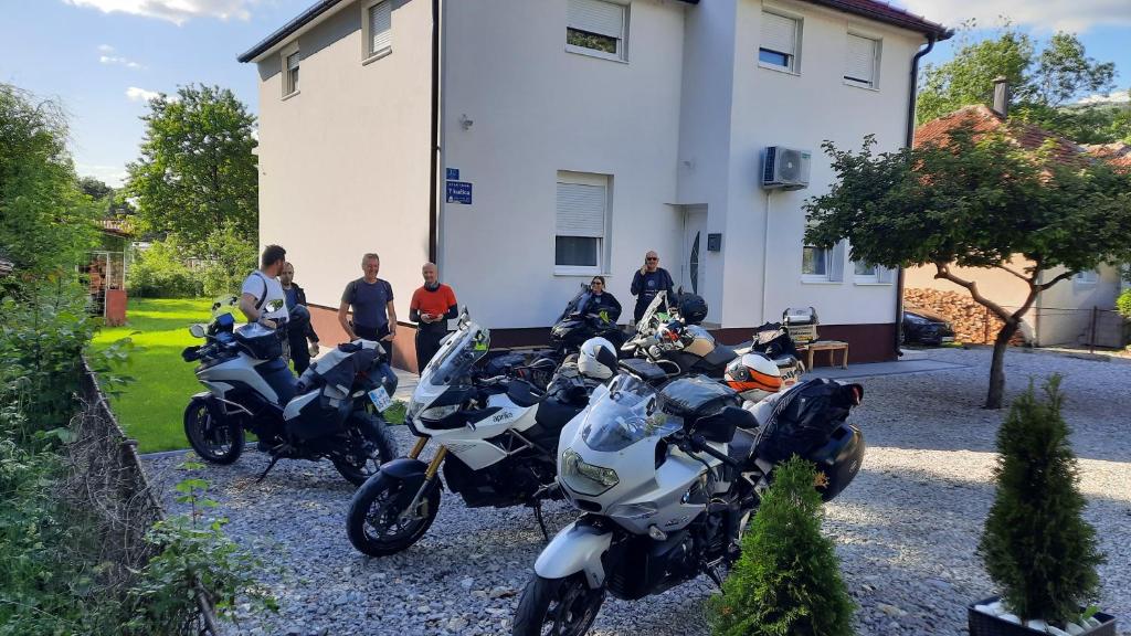 Hosté ubytování 7 Kućica