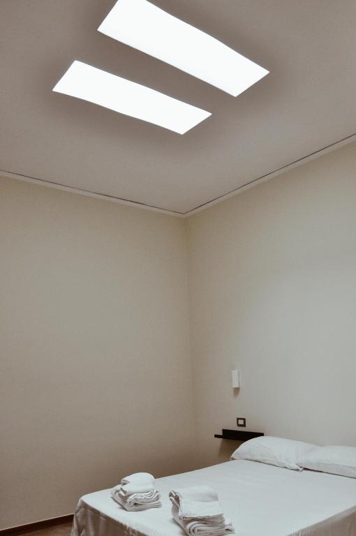 
Economy Double Room with Skylight
