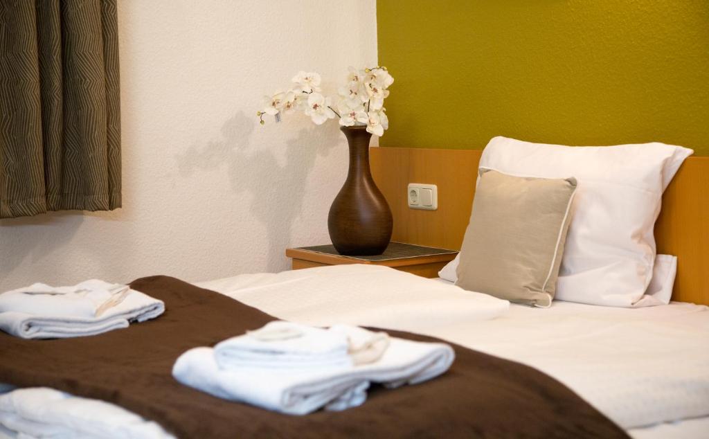 Garni Hotel Rödelheimer Hof - Resim 18