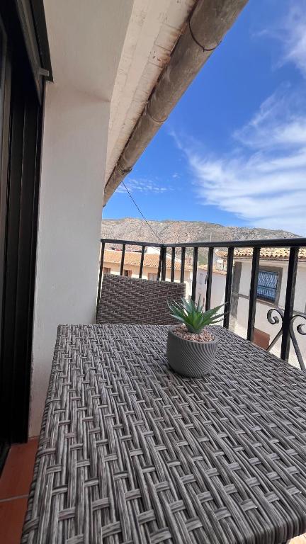 CA LIDIA - Apartamentos Turisticos EL BALCONET - Housity