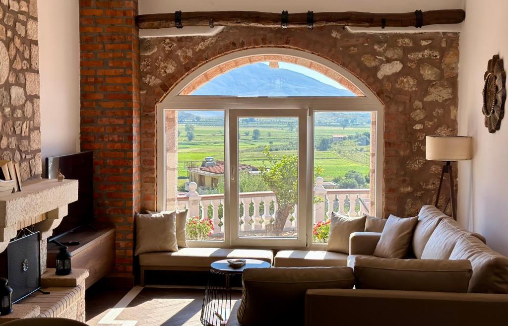 Villa Tragos
