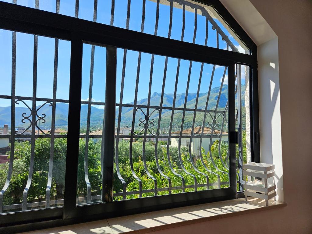 Nespecifikovaný výhled na hory nebo výhled na hory při pohledu z bed and breakfast