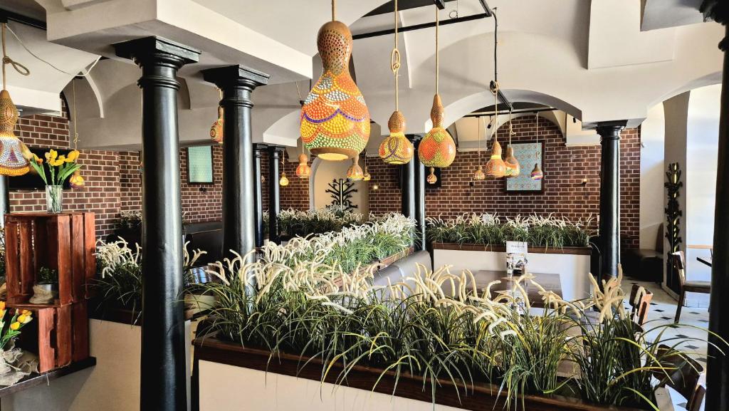 Main Square Apartments - 19