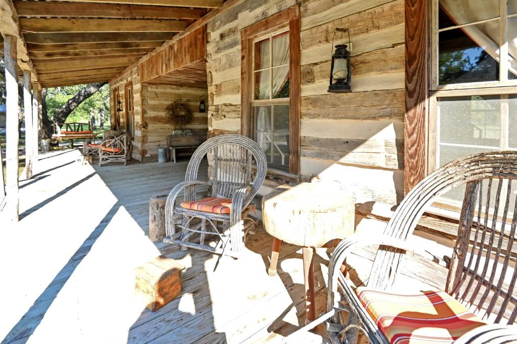 AB Butlers Dog Trot - Cumberland River Suite - Maison D'une Chambre