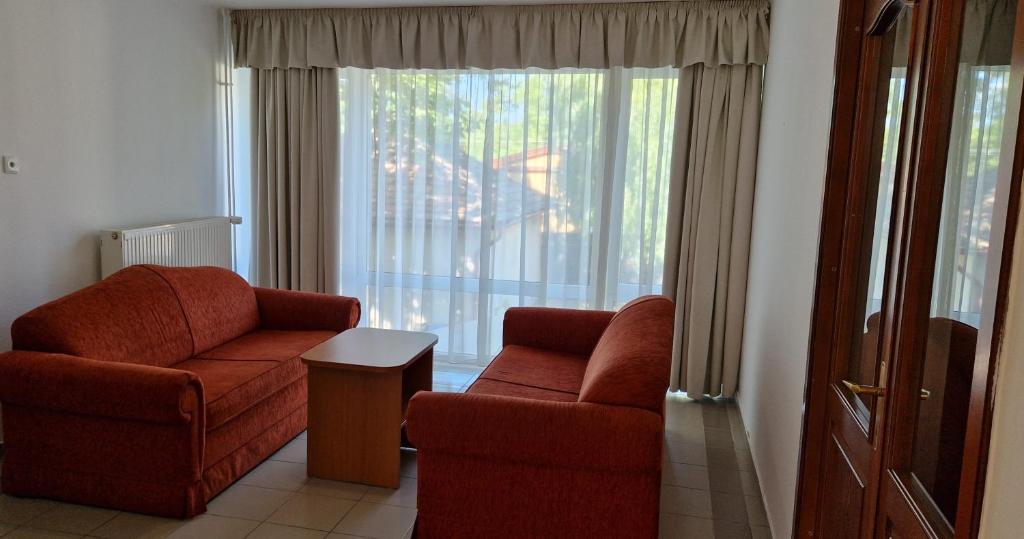 Posezení v ubytování PSZ Hotel Beach Földvár