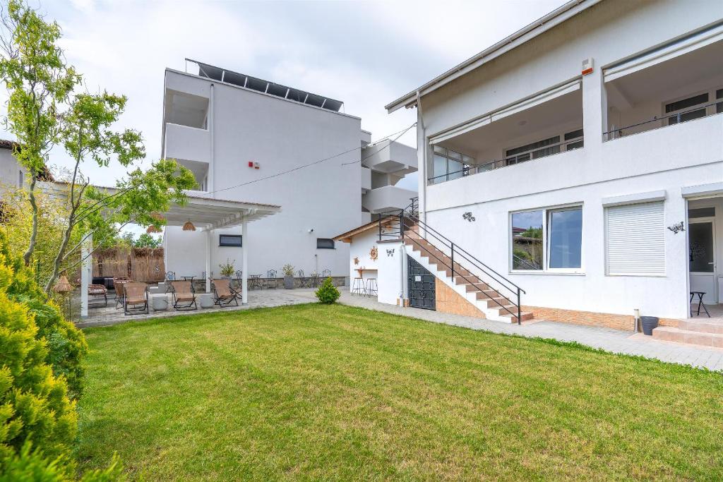 Zahrada ubytování SPOT Vama Veche