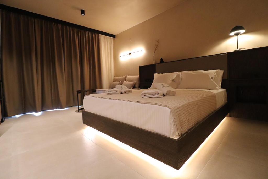 Casa Tsouka ApartHotel - 9