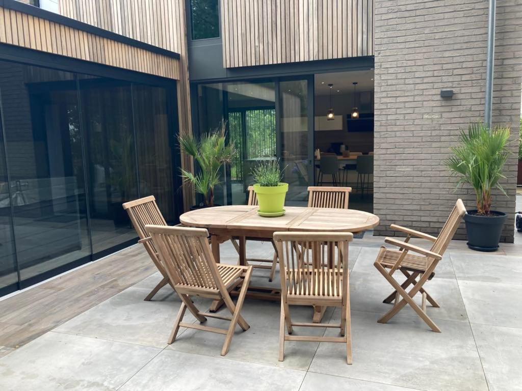 Patio nebo venkovní prostory v ubytování Gîte de la Tour