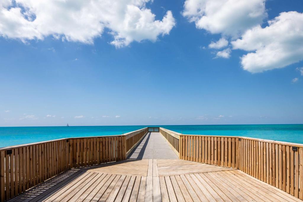 رزرو هتل، Casa Marina Key West، مجموعه Curio توسط Hilton | 09197245267