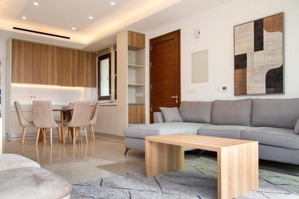 Posezení v ubytování Santa Barbara Seafront villas w jacuzzi pool