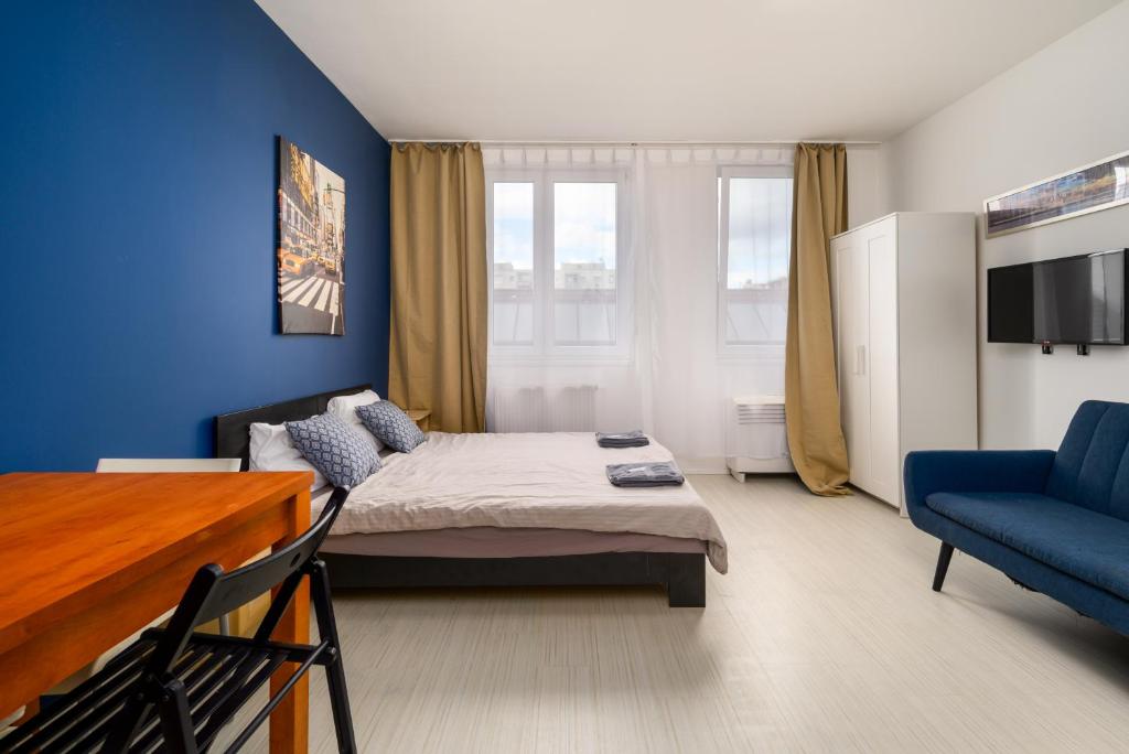 Sun Resort Residential Suite-Free Parking Garage same building 1082 Budapest, 4 Corvin sétány kép - 1