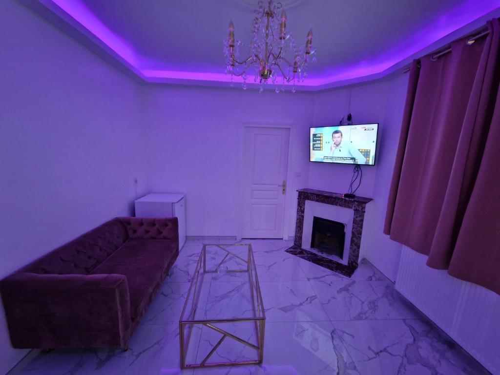 Maison Chic avec jacuzzi Nogent sur Oise YaoSpa60 - One-Bedroom House